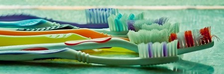 補助で使用する歯ブラシの種類